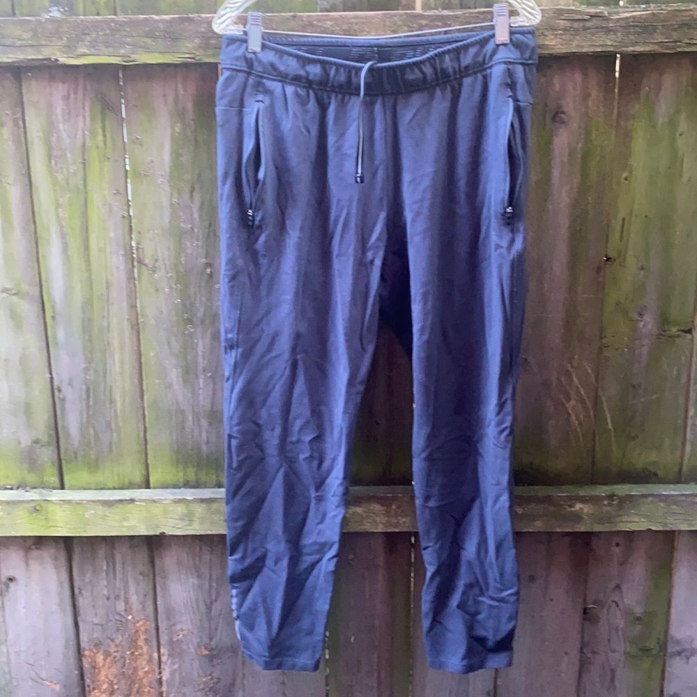 Russell athletic pants sz. L